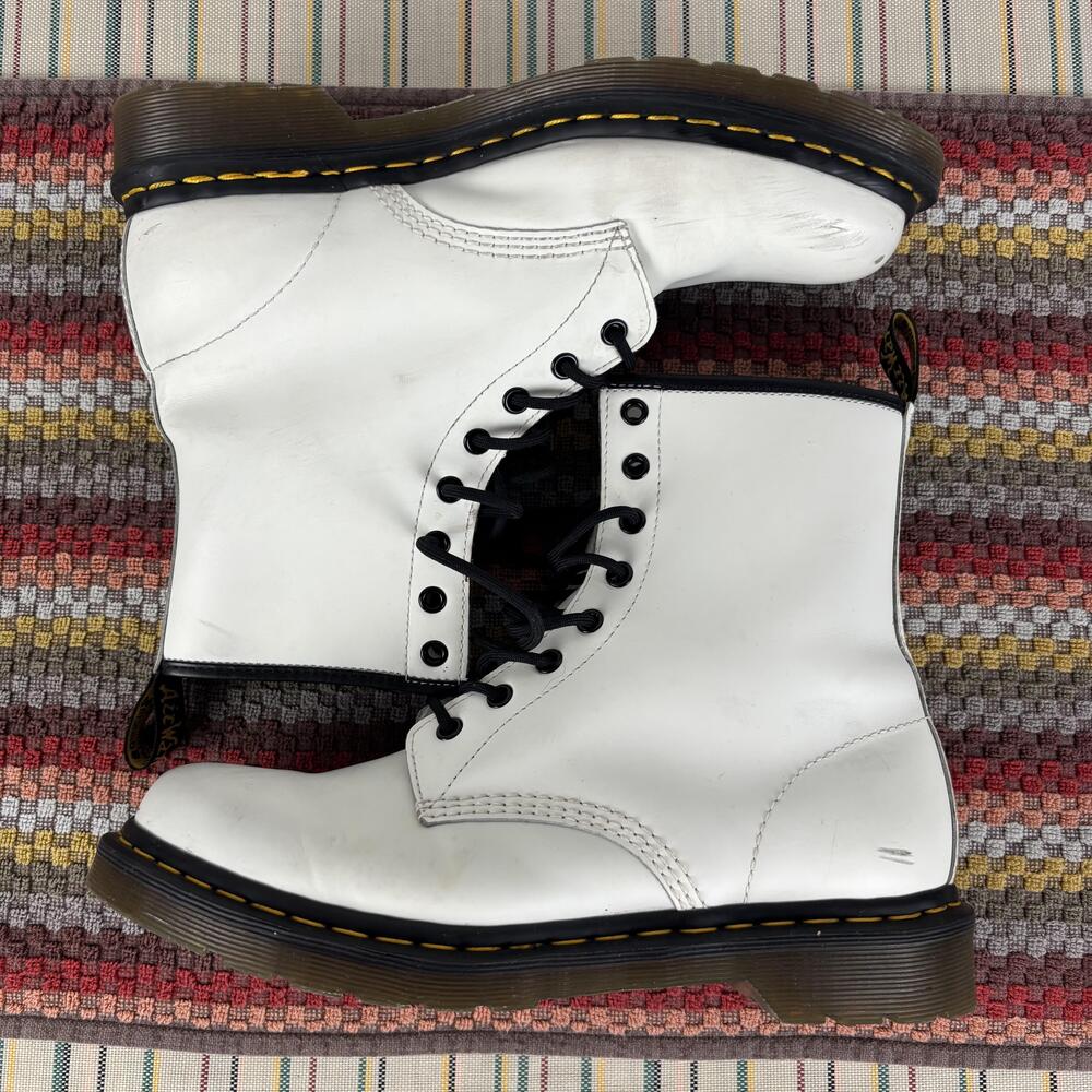 Dr Martens Boots Womens Size 11 White 1460 8 Eye Leather Combat Lace Up